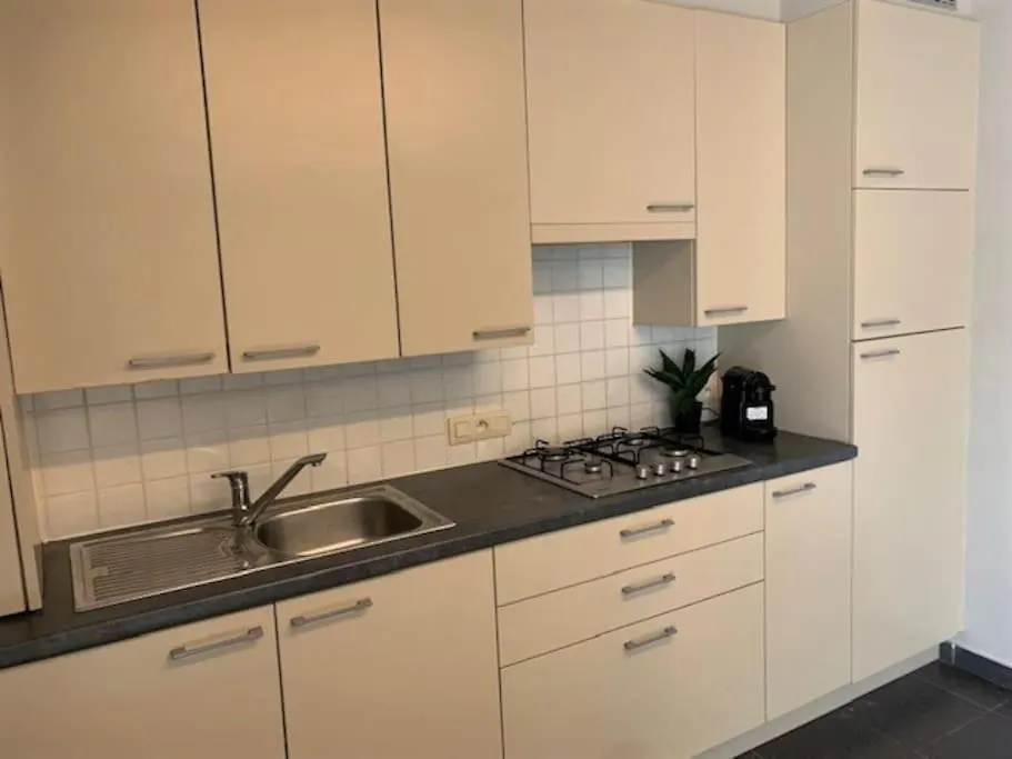 Raversea Op Enkele Minuten Wandelen Van De Zee. Apartment Ostend